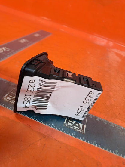 ✅MERCEDES W176 A180 1.5 DIESEL 2015 HANDBRAKE RELEASE SWITCH A2469050451 A235 - Image 4