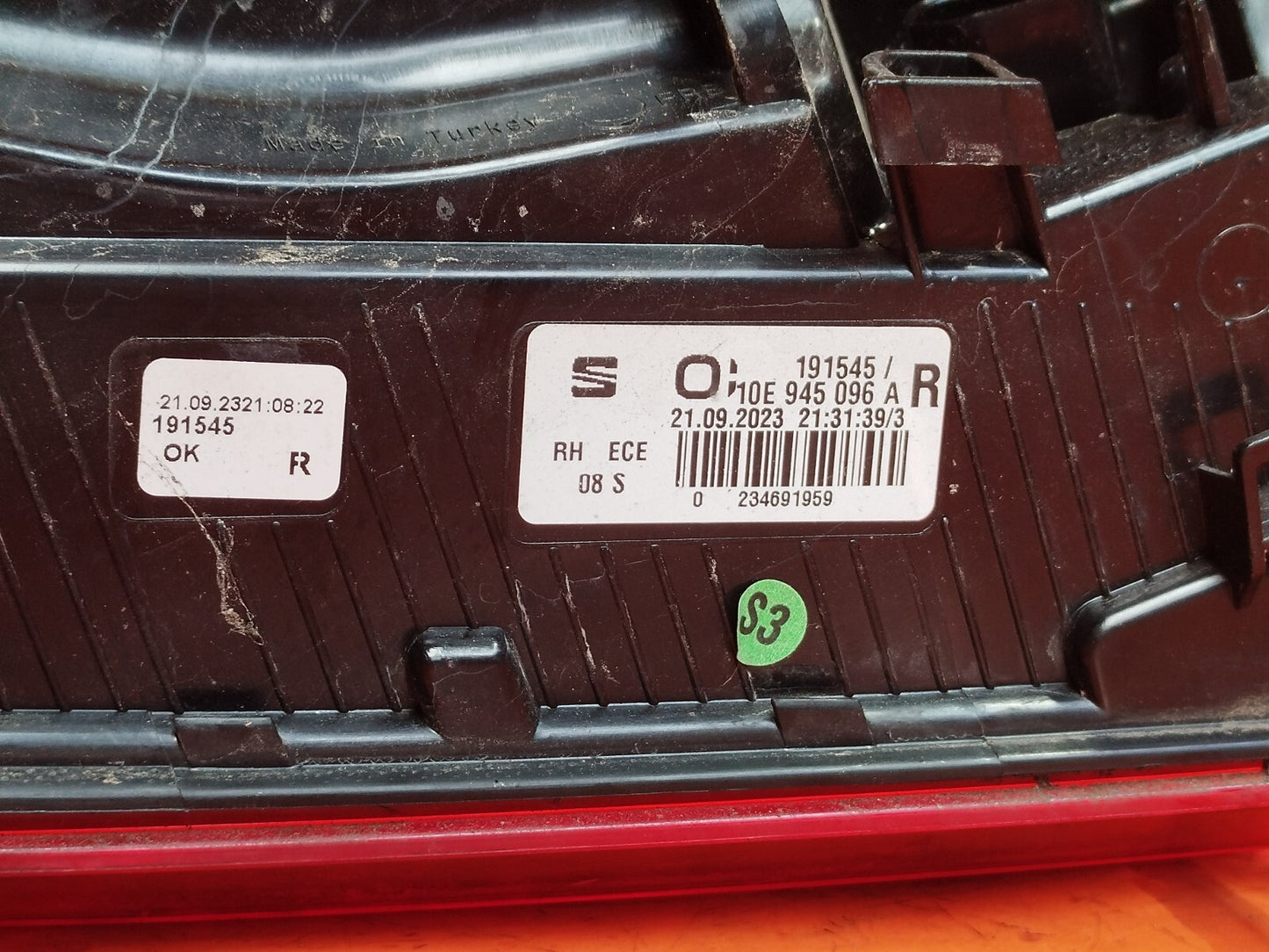 ✅CUPRA BORN V2 Ev 2023 REAR RIGHT OUTER TAIL LIGHT 10E945096A Warranty A272 - Image 11