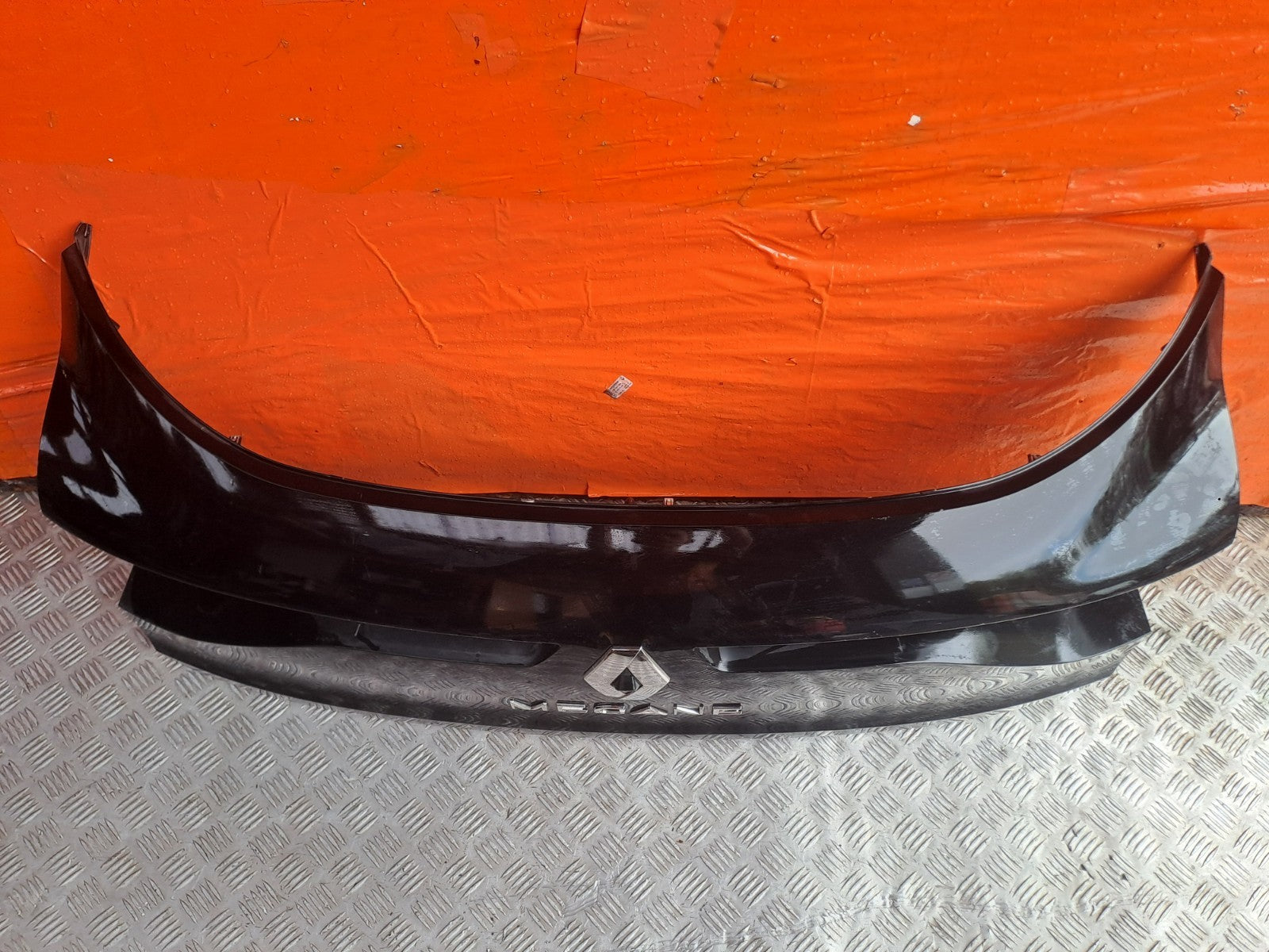 Renault Megane MK4 1.3 Petrol 2019 Tailgate Trim Panel Black Warranty A387 - Image 4