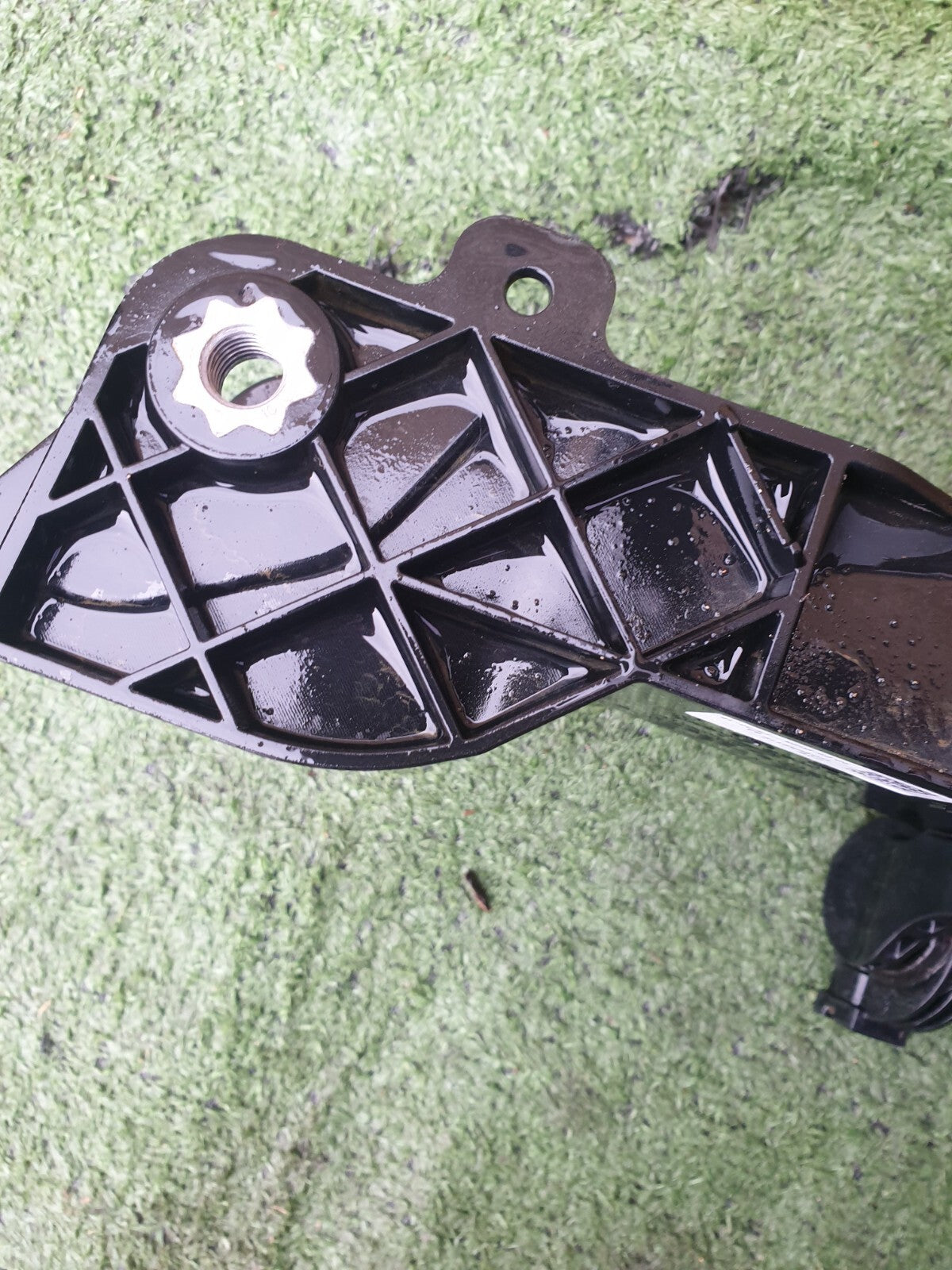 ✅2023 AUDI Q4 E-TRON INVERTER BRACKET 1EA805211B + WARRANTY A206 - Image 11