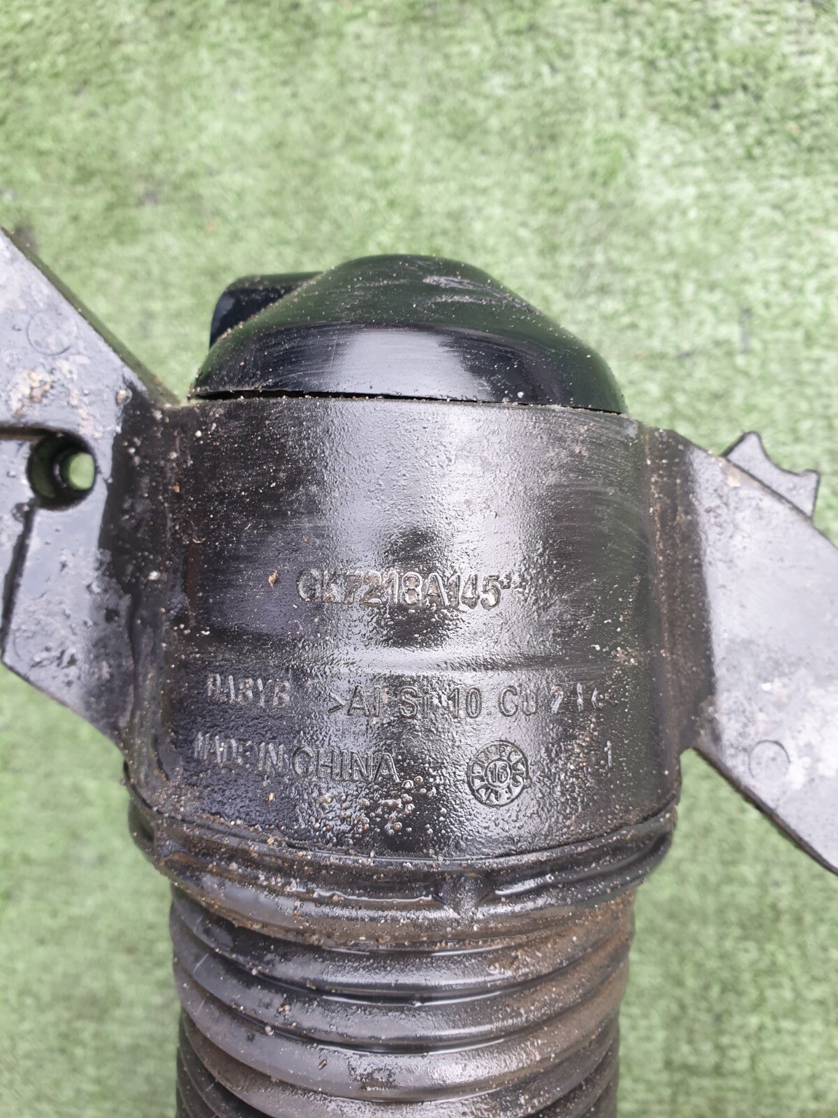 ✅Land Rover Discovery Sport 2016 Rear Left Suspension Leg Hub GK72-18A145 A111 - Image 9