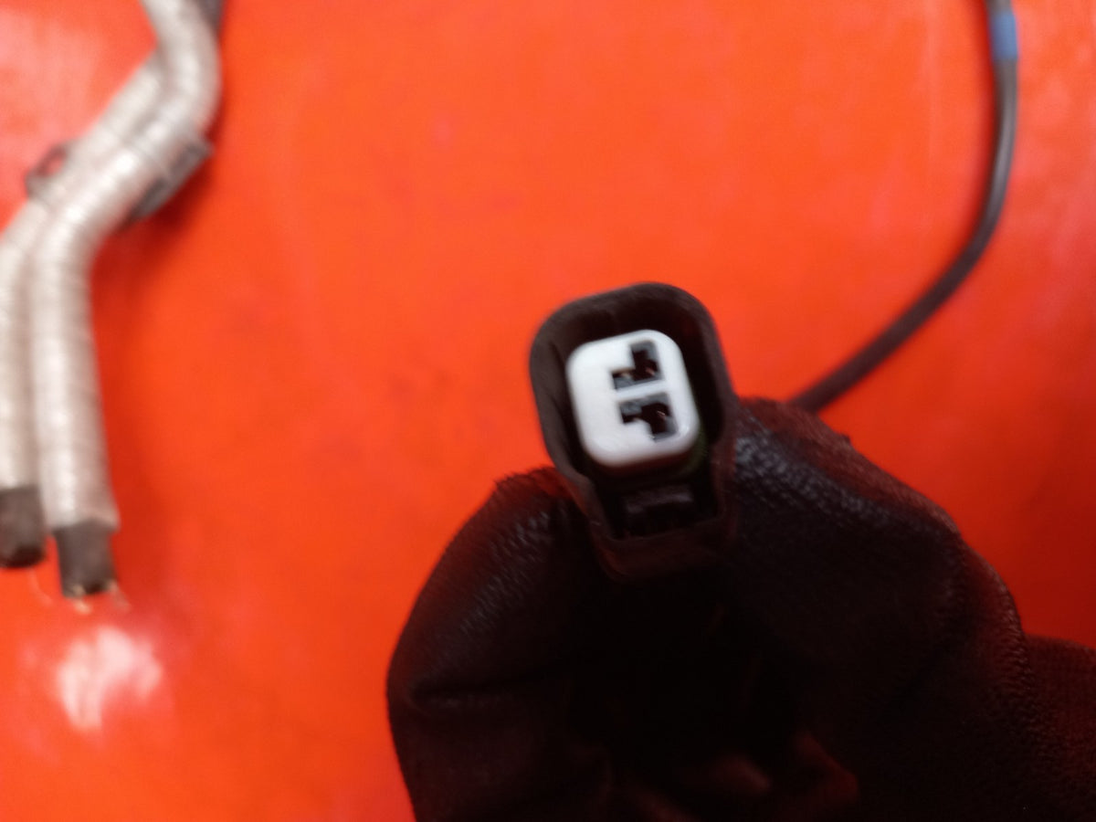 ebay-src:https://i.ebayimg.com/00/s/mtiwmfgxnjaw/z/vy4aaeswli9qffbe/$_57.jpg