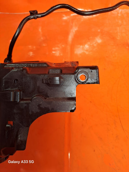 ✅MERCEDES A180D SPORT W177 1.5 DIESEL 2018 ENGINE OIL DIPSTICK COVER A6080760700 - Image 6