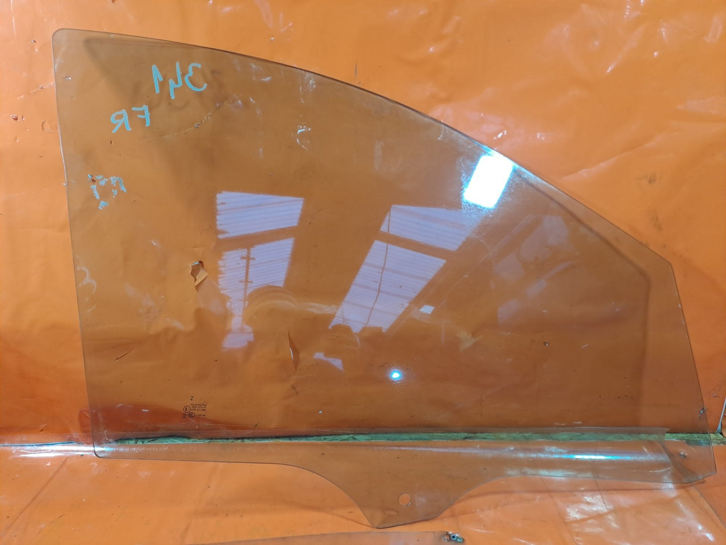 ✅FORD GRAND TOURNEO CONNECT 1.5 DIESEL 2024 FRONT RIGHT DOOR WINDOW GLASS A341 - Image 1
