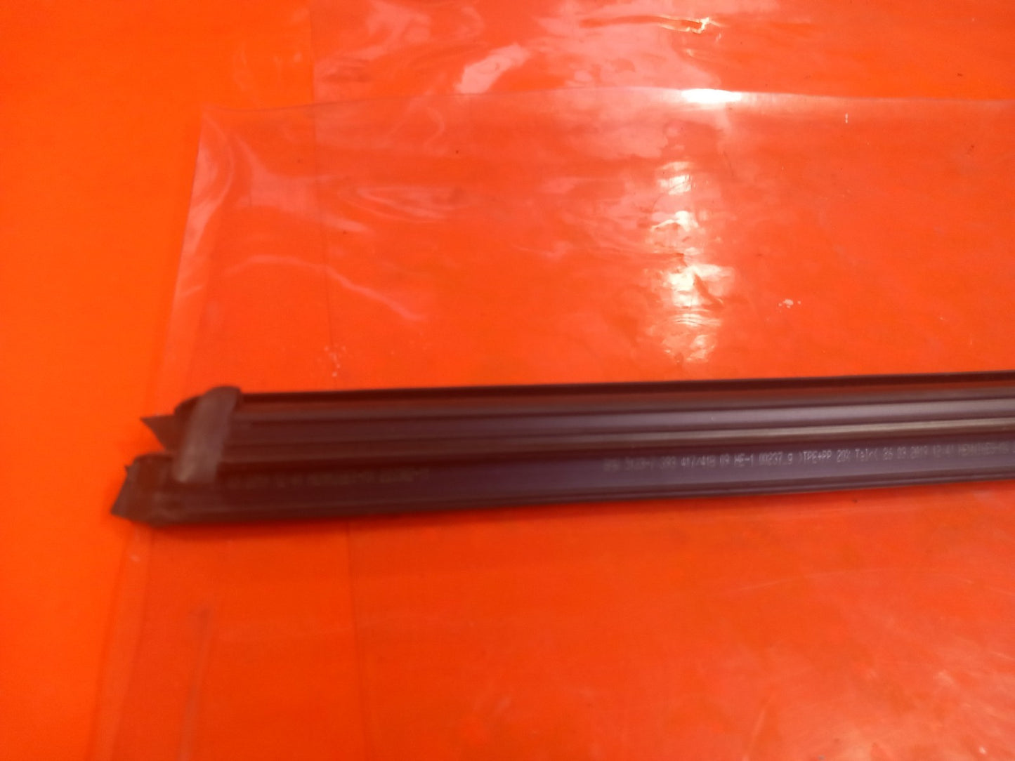 BMW X3 G01 M40D 3.0 Diesel 2019 Front Left Door Window Inner Seal 7393417 A393 - Image 7