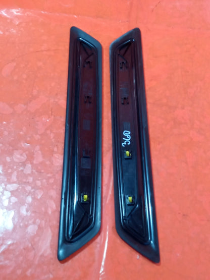 ✅BMW F20 118I M Sport 1.5 Petrol 2019 Front Door Sill Trims Pair 7263315 A360 - Image 5