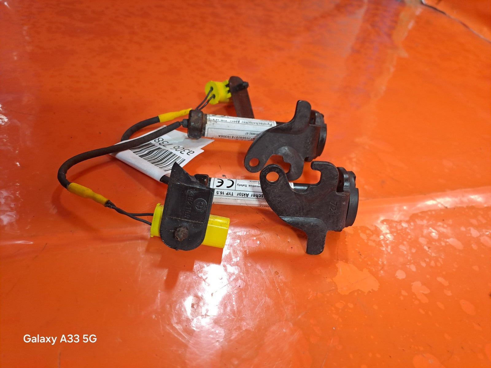 ✅BMW 218I SPORT F22 1.5 PETROL 2017 BONNET HOOD ACTUATORS PAIR 0589-P1-000095 - Image 11