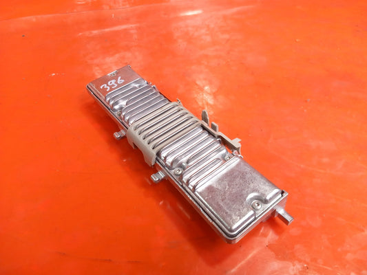 2025 Land Rover Defender L663 Front Windscreen Lane Assist Camera R8E2-14F404-AC - Image 2