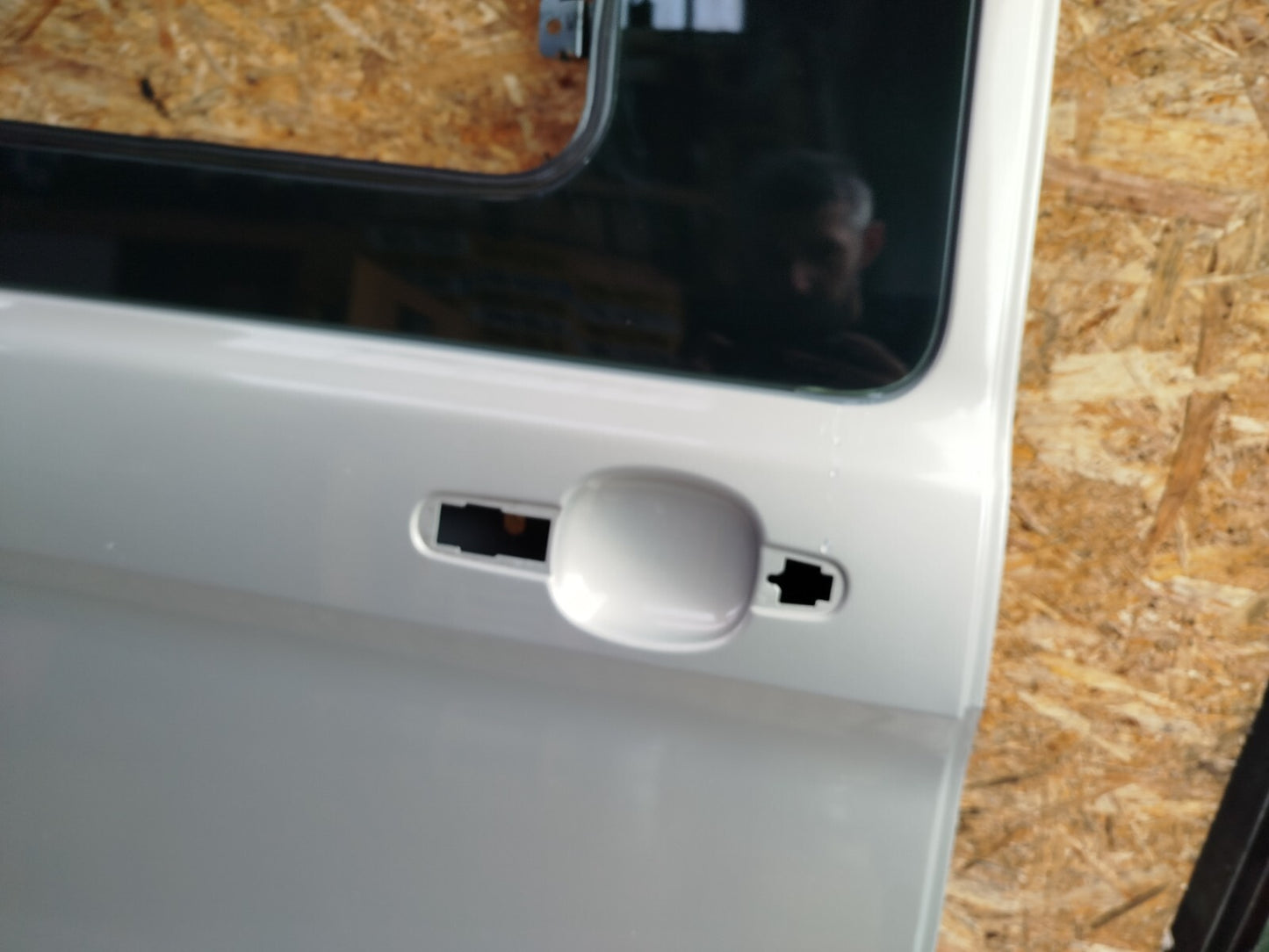 ✅FORD TOURNEO CUSTOM 2.2 DIESEL 2015 RIGHT SIDE SLIDING DOOR BARE SILVER Dent - Image 7