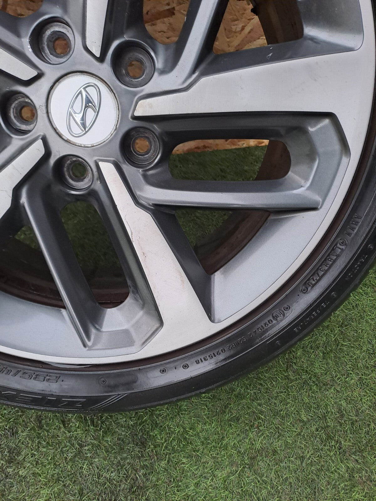 ✅2019 HYUNDAI KONA 1.0 PETROL ALLOY WHEEL WITH TYRE 235/45 R18 52910-j9300 - Image 5