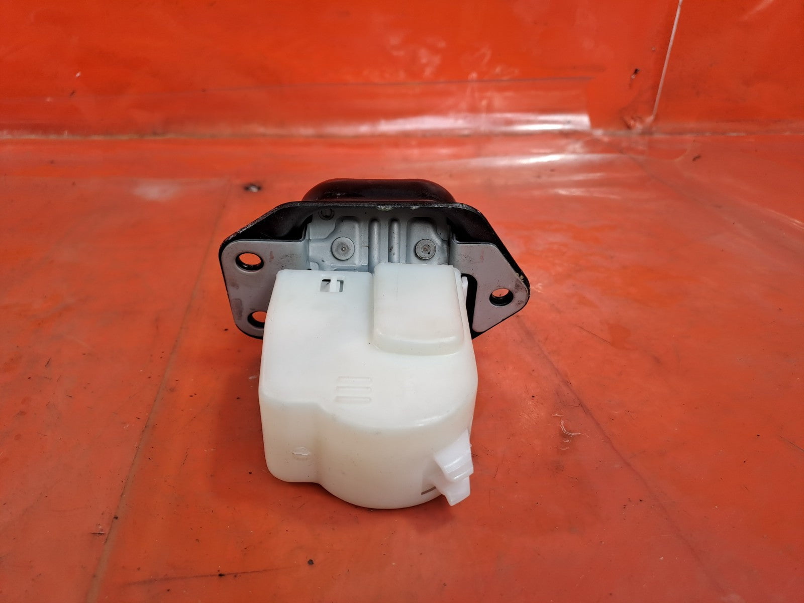 ✅NISSAN JUKE TEKNA 1.5 DIESEL 2017 TAILGATE BOOT LID LOCK CATCH MECHANISM A322 - Image 8
