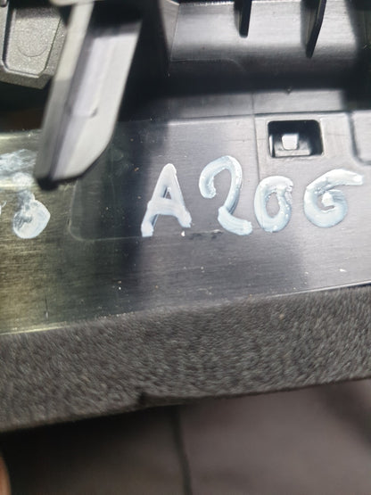 ebay-src:https://i.ebayimg.com/00/s/mtywmfgxmjaw/z/kycaaoswa7hmuojn/$_57.jpg