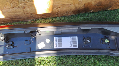 AUDI Q7 S-LINE 3.0 DIESEL 2010 REAR TAILGATE BOOTLID SPOILER BRAKE STOP LIGHT - Image 9