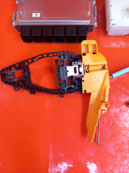 ebay-src:https://i.ebayimg.com/00/s/mtywmfgxmjaw/z/ggmaaeswn~dqtogw/$_57.jpg