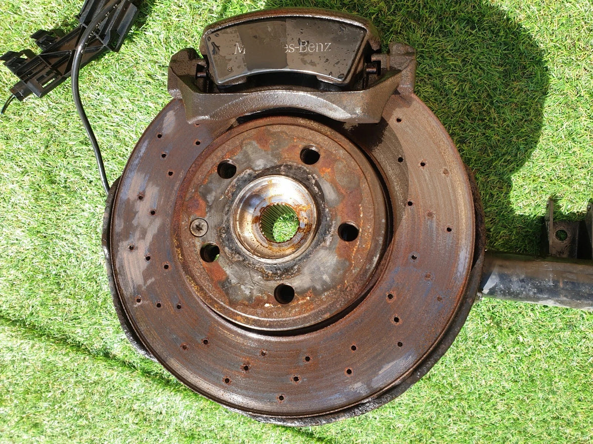 Mercedes W246 1.8 Diesel 2012 Front Left Suspension Leg Hub A2463207713 Warranty - Image 9