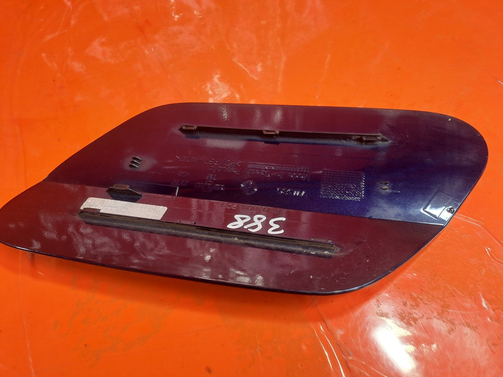 ✅2022 VW Golf GTE Fuel Filler Flap Blue (C5B) 5H0809909 + Warranty A388 - Image 7