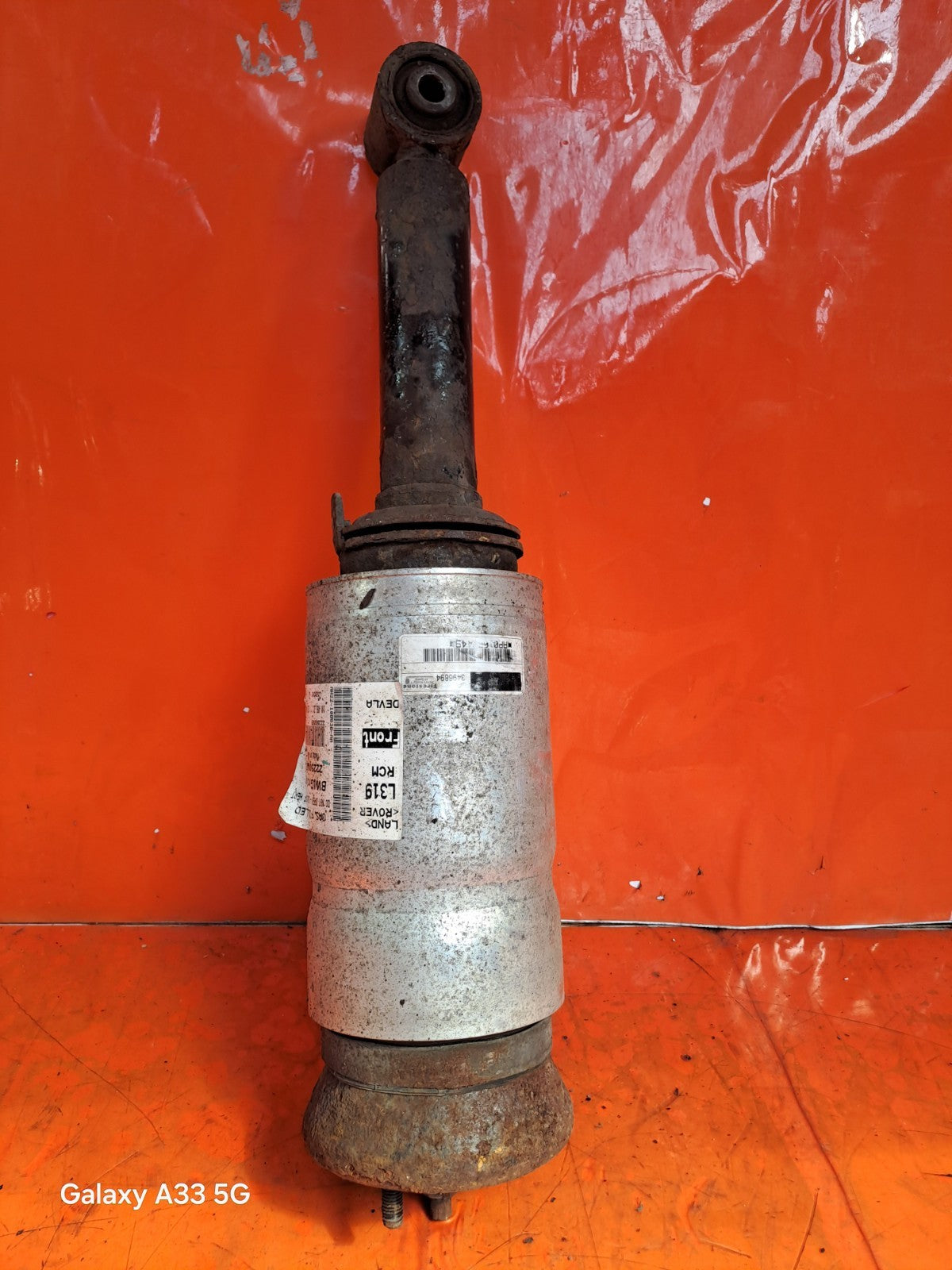 ✅LAND ROVER DISCOVERY 4 L319 3.0 DIESEL 2010 FRONT RIGHT AIR SHOCK ABSORBER A265 - Image 1