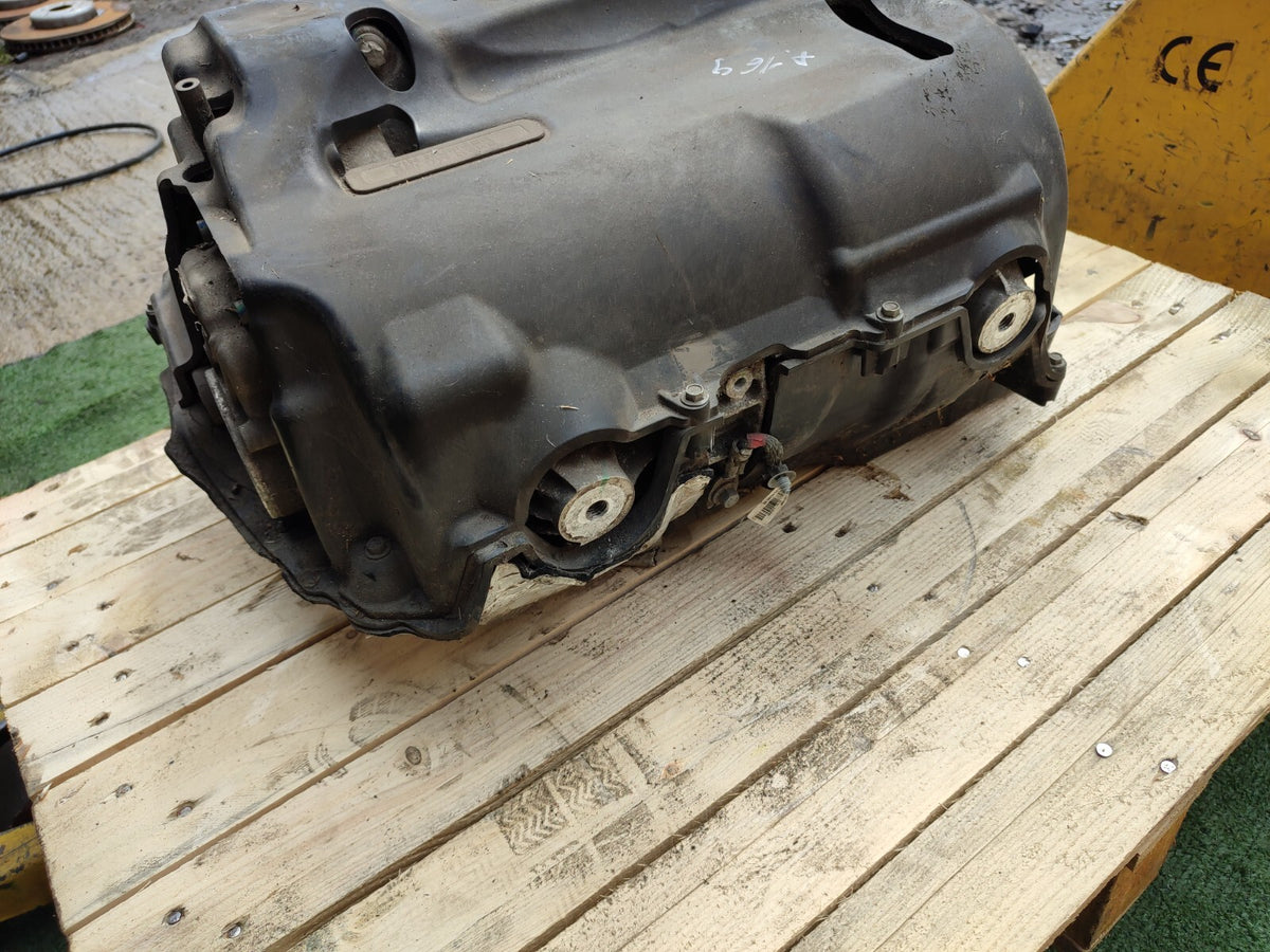 2022 Range Rover Evoque L551 1.5 PHEV Rear Electric Motor L8D2-4A520-AX A169 - Image 11