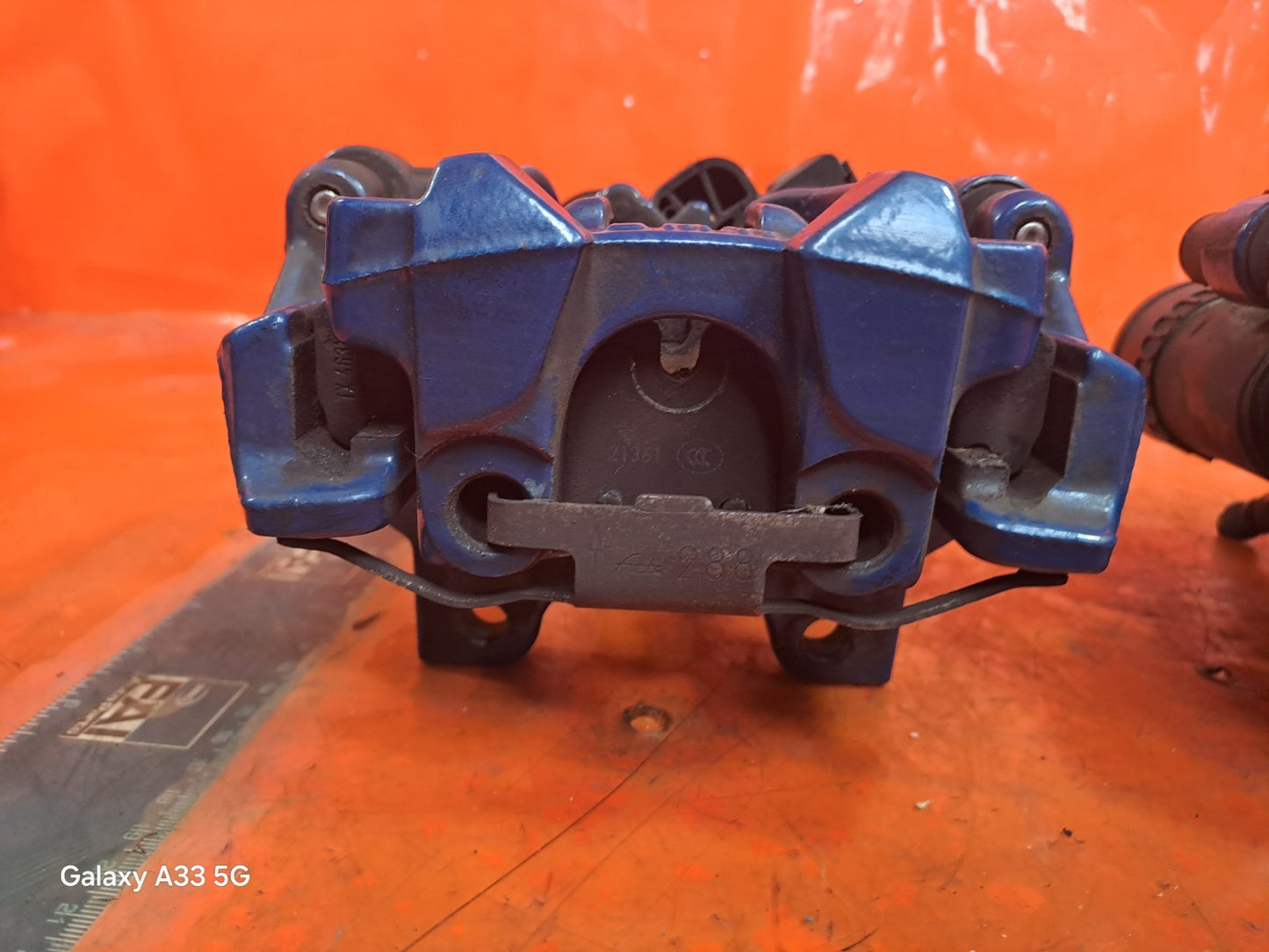 ebay-src:https://i.ebayimg.com/00/s/mtiwmfgxnjaw/z/tkaaaeswjflozx-h/$_57.jpg