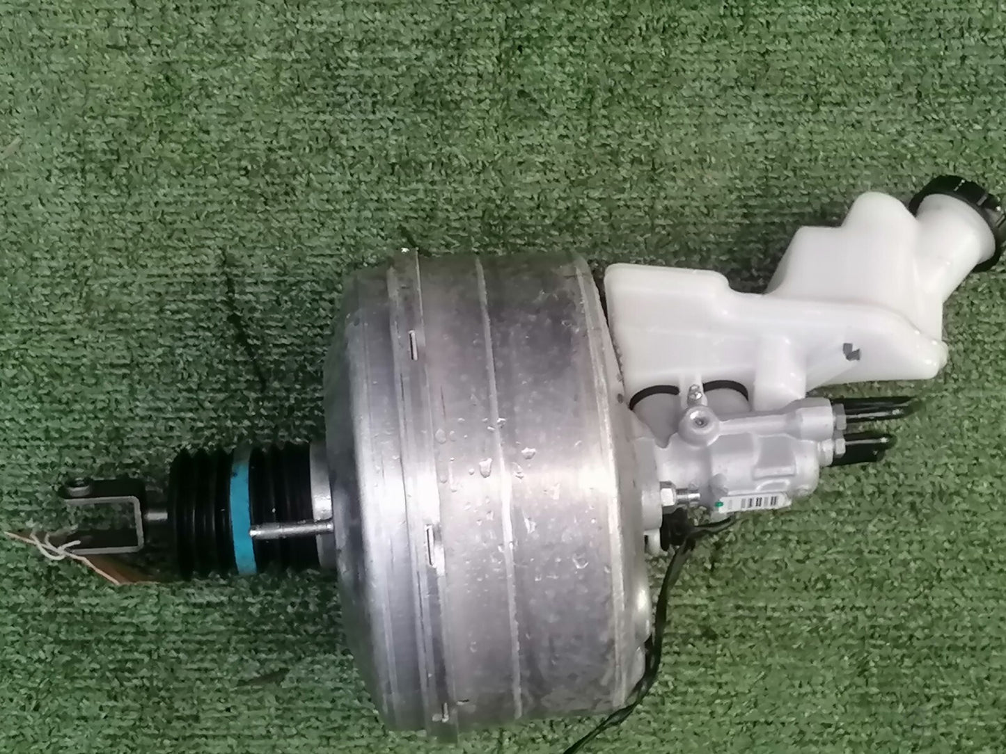 MERCEDES A CLASS W177 BRAKE SERVO MASTER CYLINDER A1774304400 X00 - Image 2