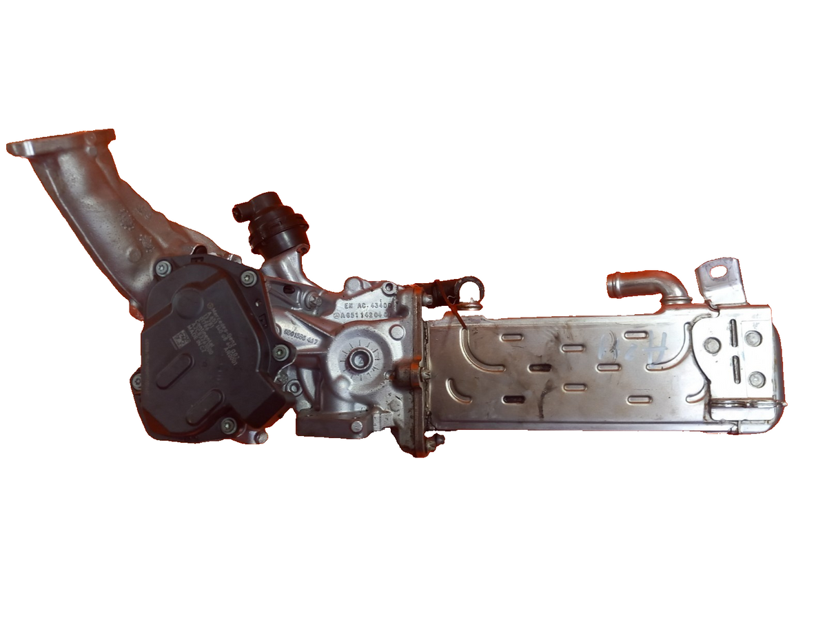 Mercedes W246 1.8 Diesel 2012 EGR Valve Cooler A6511400860 A6511420467 A211 - Image 1