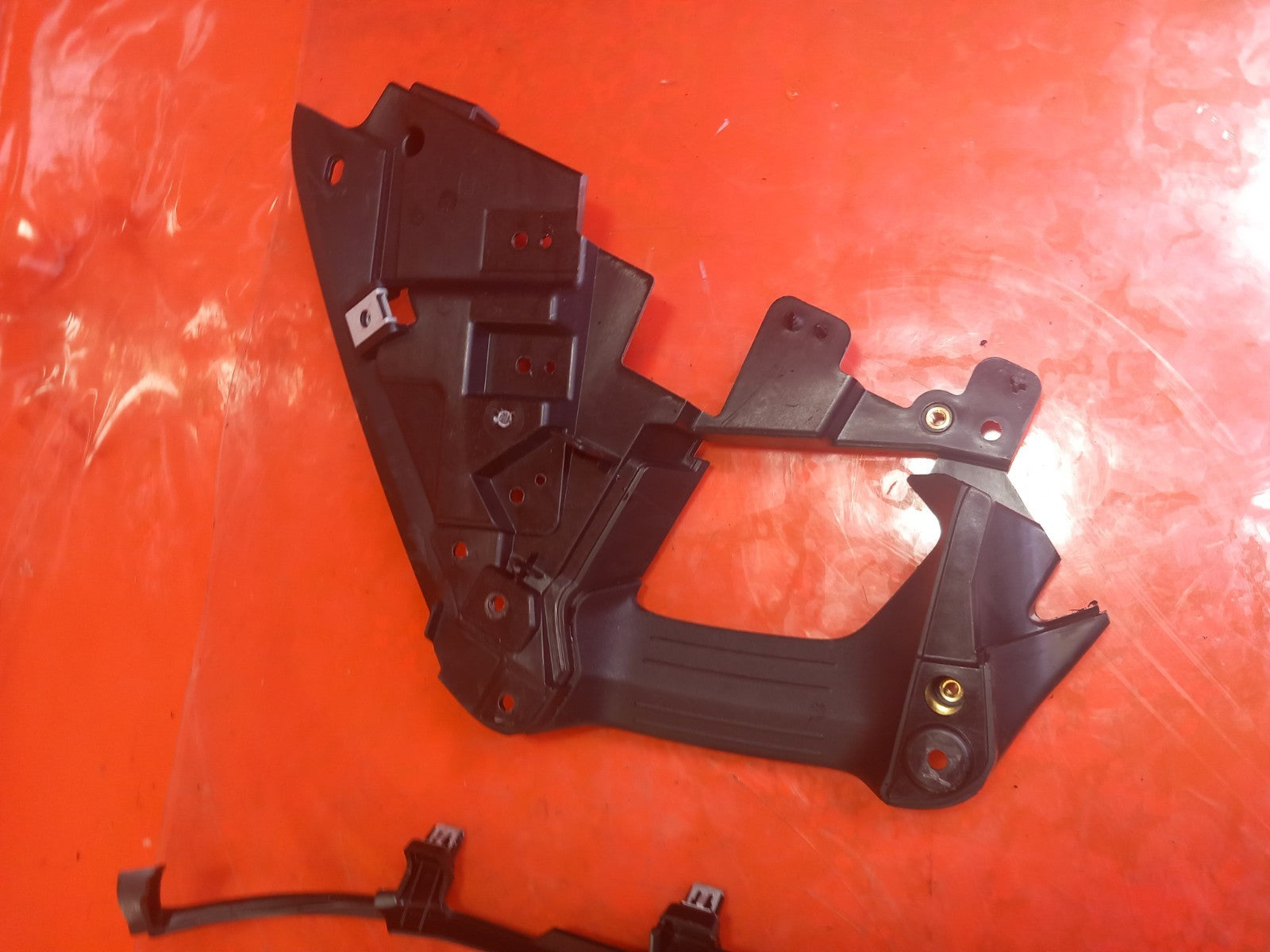 ebay-src:https://i.ebayimg.com/00/s/mtiwmfgxnjaw/z/ebyaaeswql1qooge/$_57.jpg