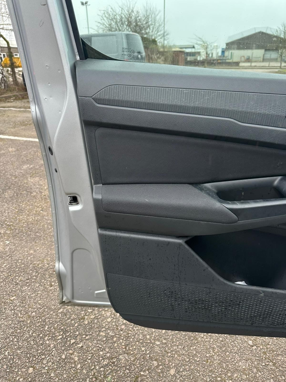 ✅2024 FORD TOURNEO CONNECT FRONT LEFT DOOR CARD PANEL + WARRANTY A366 - Image 4