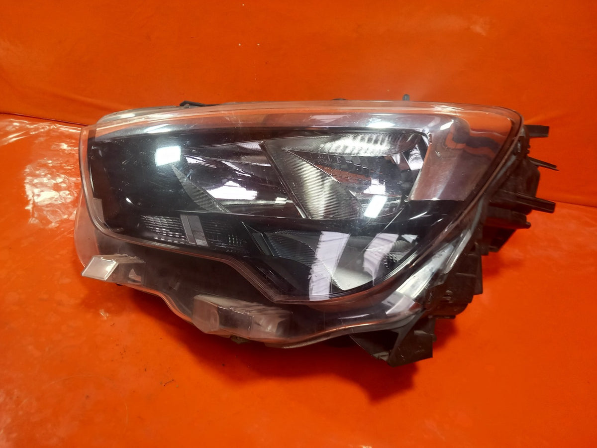 Vauxhall Combo 2300 1.5 Diesel 2020 Front Left Headlight 9816823880 A414 - Image 4