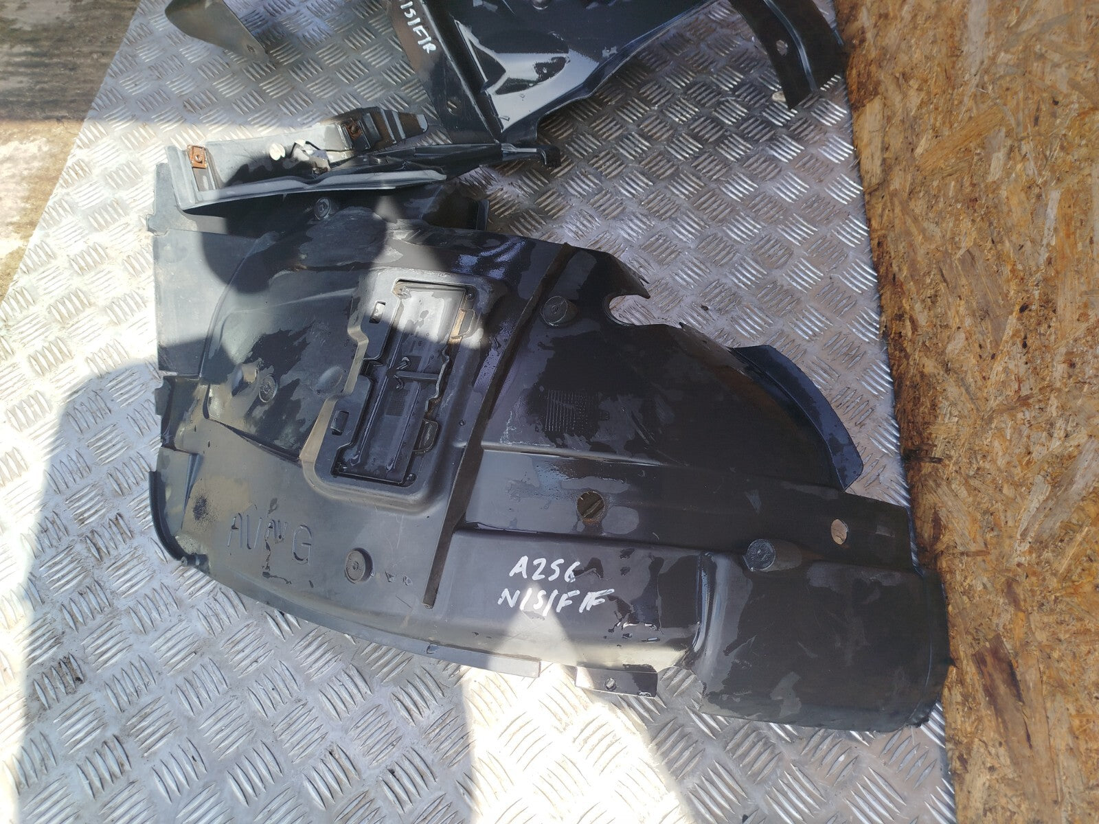 ✅Renault Trafic III Sl27 Sport 2016 1.6 Diesel FRONT LEFT WHEEL ARCH LINER A256 - Image 9