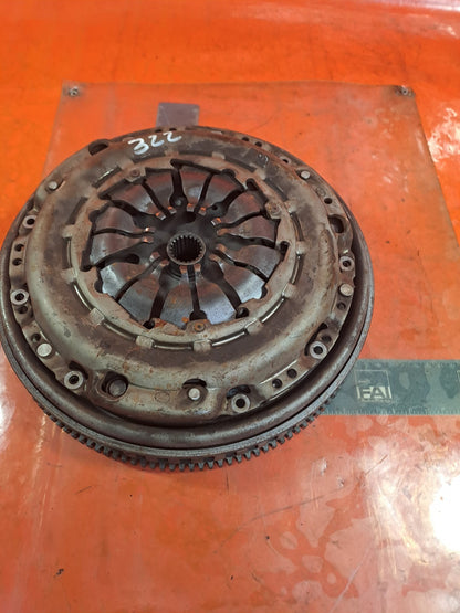 ✅NISSAN JUKE TEKNA 1.5 DIESEL 2017 MANUAL FLYWHEEL CLUTCH KIT 302107571R A322 - Image 7