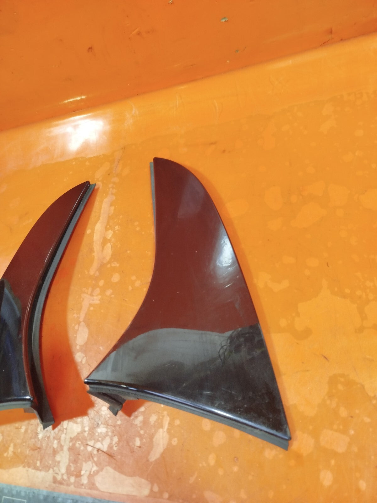 ✅2013 MERCEDES A CLASS W176 AMG 1.5D TAILGATE SPOILER WING PAIR + WARRANTY A195 - Image 3