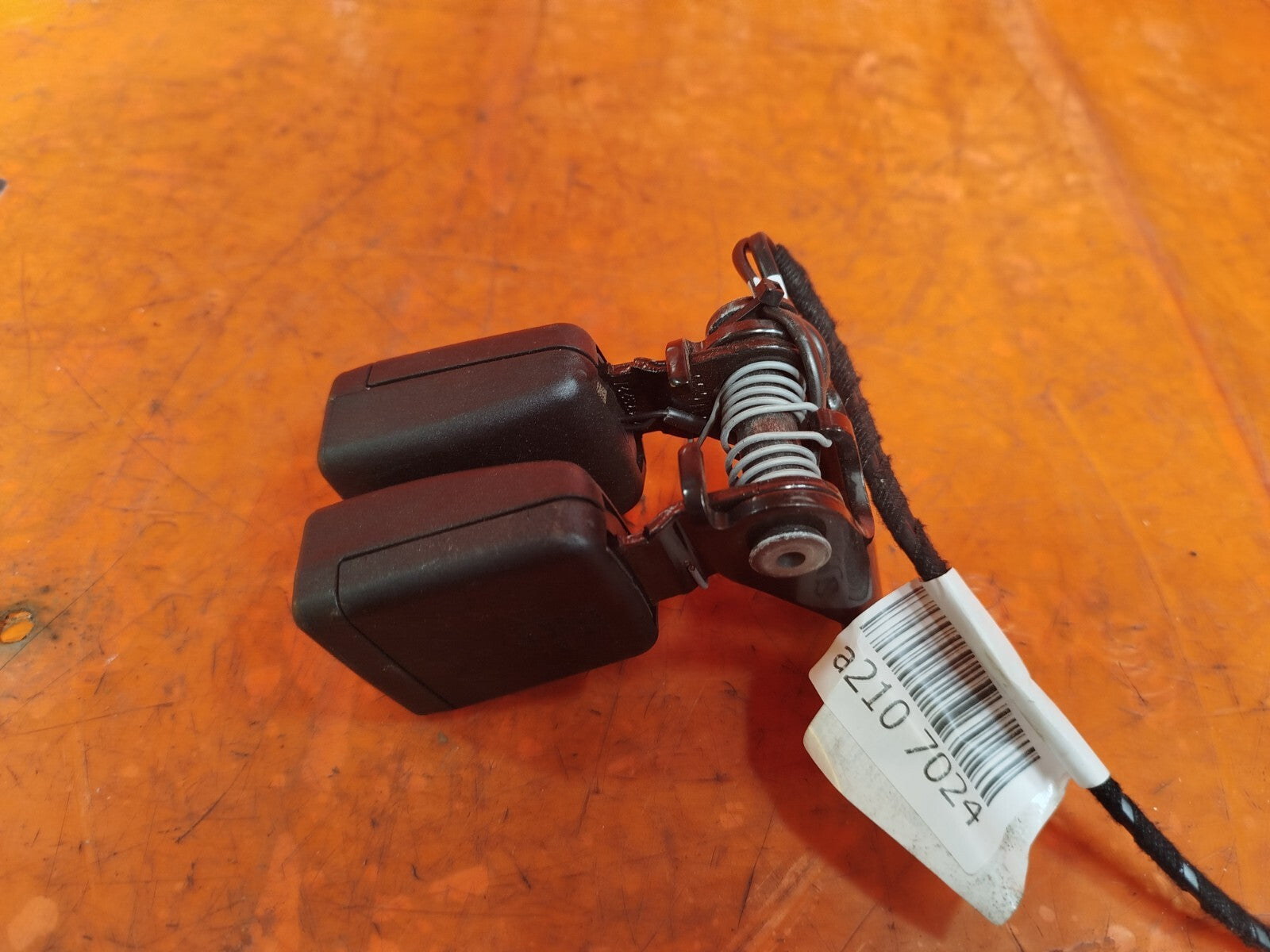 ✅2022 FORD FIESTA MK7 CENTRE TWIN SEAT BELT BUCKLE 34026067B + WARRANTY A210 - Image 7
