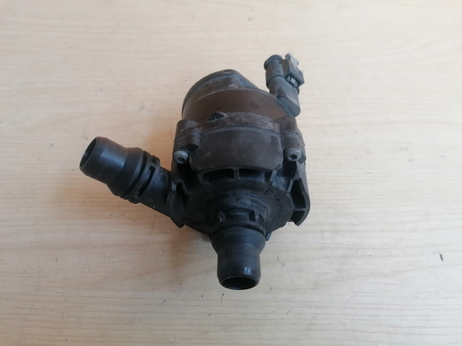 ebay-src:https://i.ebayimg.com/00/s/mtiwmfgxnjaw/z/hsyaaosw~09khahw/$_57.jpg
