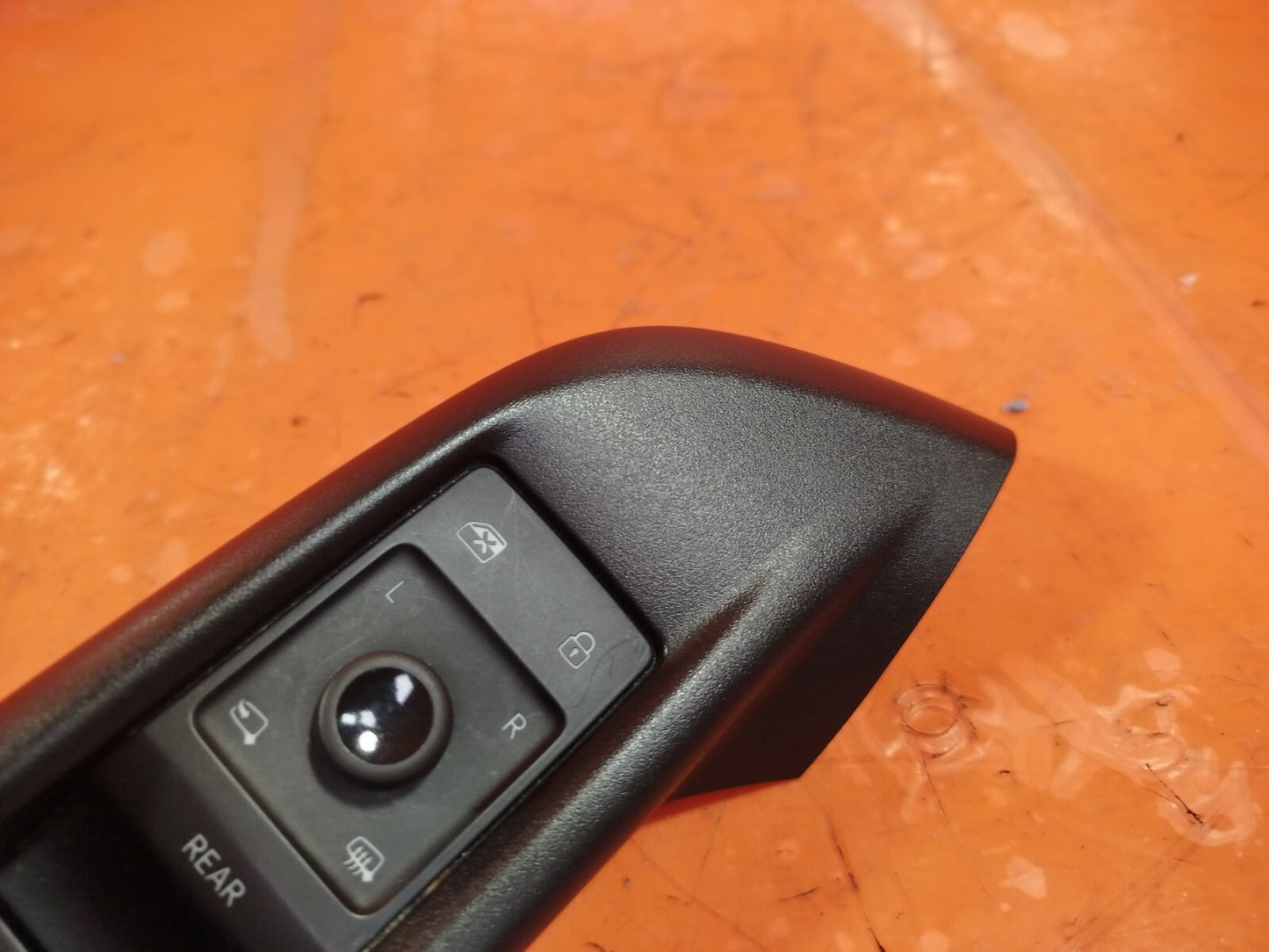 ✅CUPRA BORN V2 Ev 2023 FRONT RIGHT WINDOW SWITCH 10A959862AE Warranty A272 - Image 5