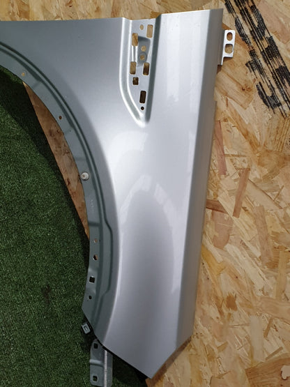 ✅2016 LAND ROVER DISCOVERY SPORT L550 2.0D FRONT RIGHT WING PANEL SILVER A118 - Image 3
