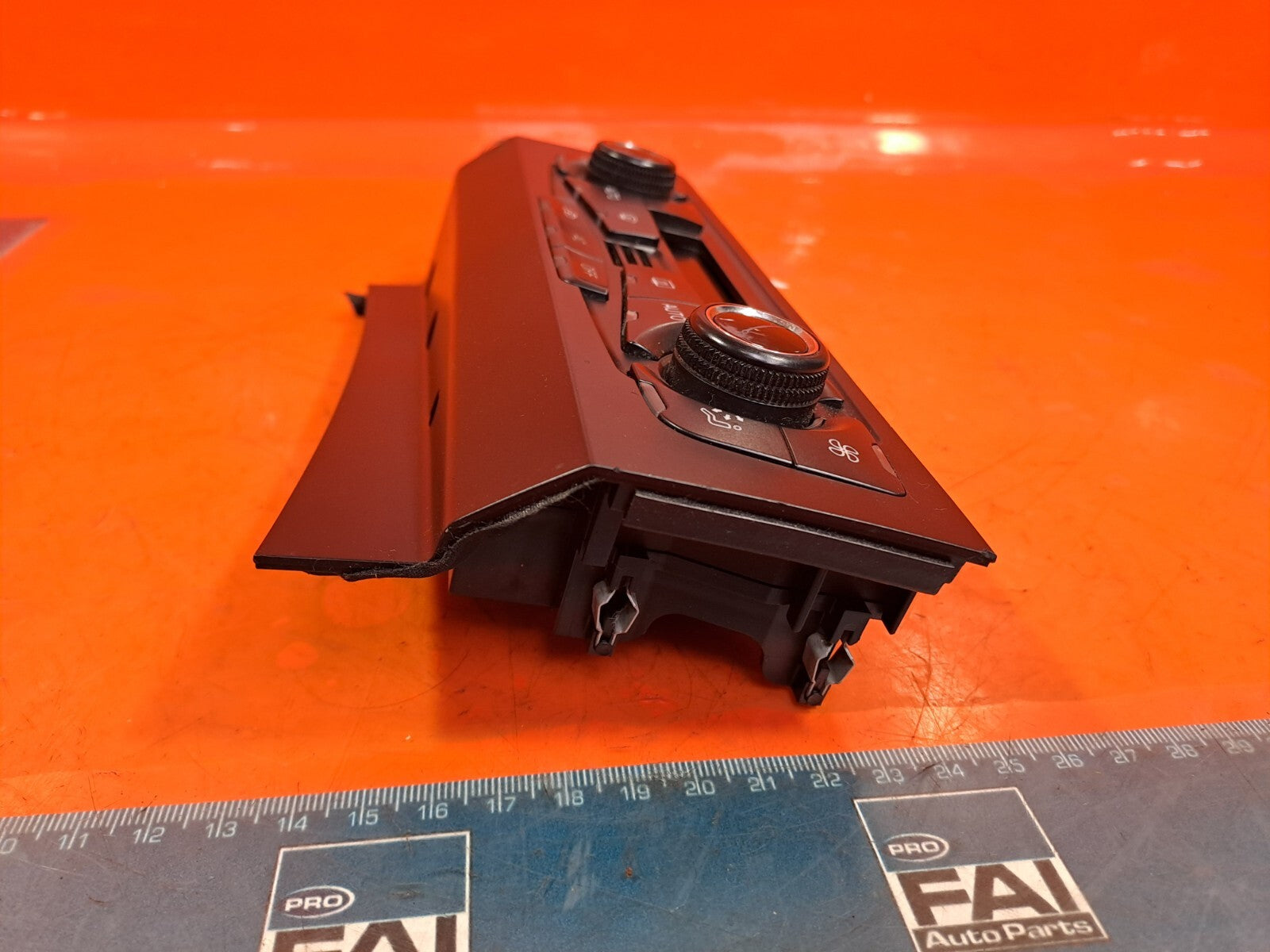 ebay-src:https://i.ebayimg.com/00/s/mtiwmfgxnjaw/z/lpcaaoswzofnnhfp/$_57.jpg