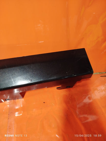 ✅BMW 1 Series F40 2023 Right Side Skirt Black (475) 7461382 scratches A119 - Image 4