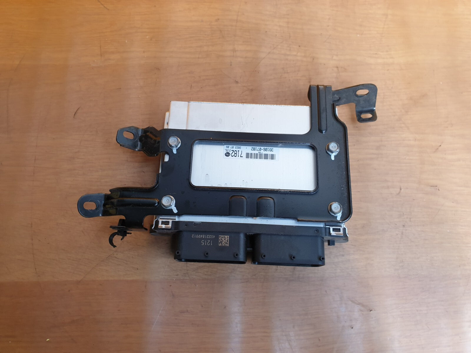 ebay-src:https://i.ebayimg.com/00/s/mtiwmfgxnjaw/z/xz8aaoswew5mreoj/$_57.jpg