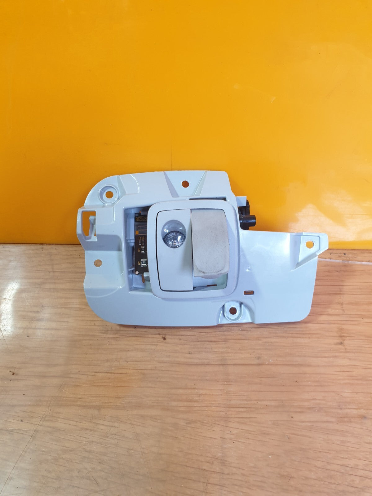 ebay-src:https://i.ebayimg.com/00/s/mtywmfgxmjaw/z/2mwaaoswy5lme-5y/$_57.jpg