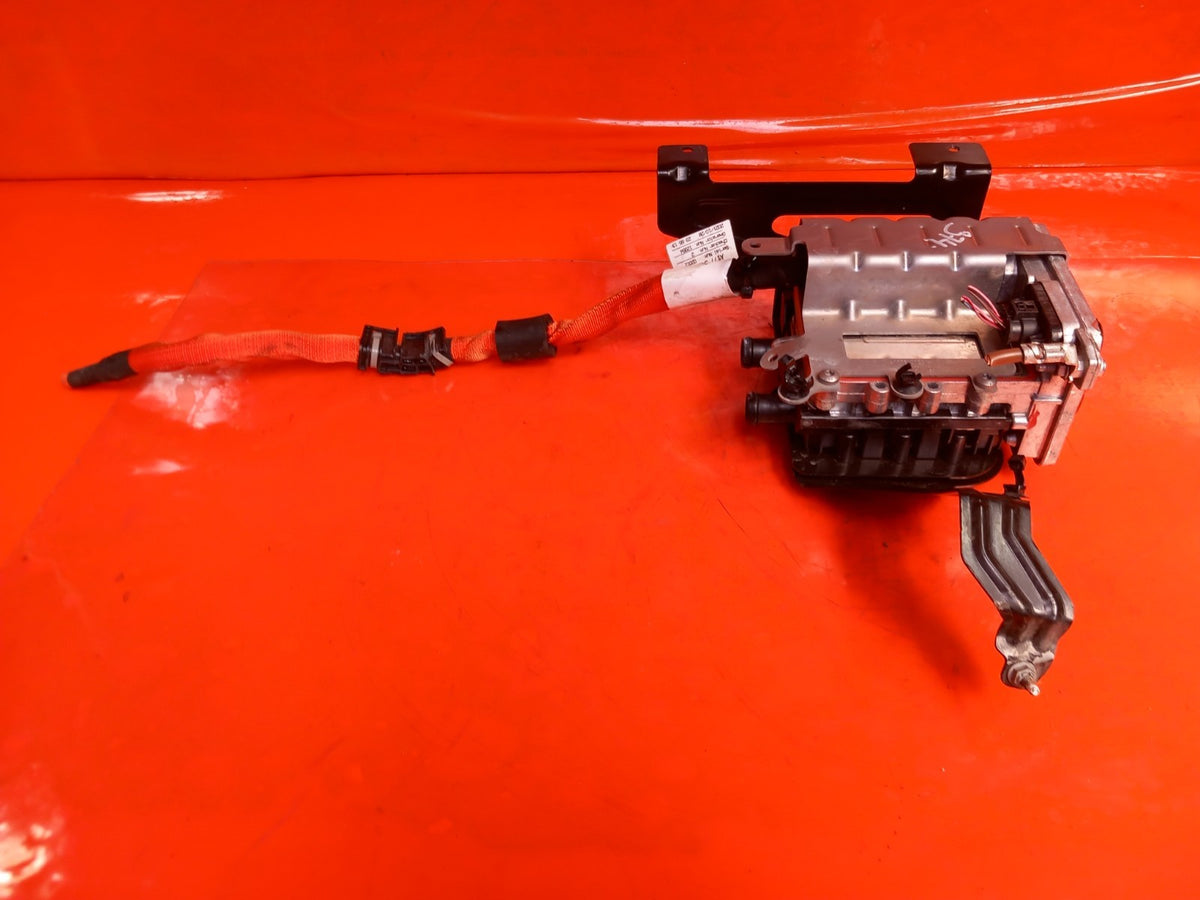 ebay-src:https://i.ebayimg.com/00/s/mtiwmfgxnjaw/z/vhcaaeswdtbqbfym/$_57.jpg