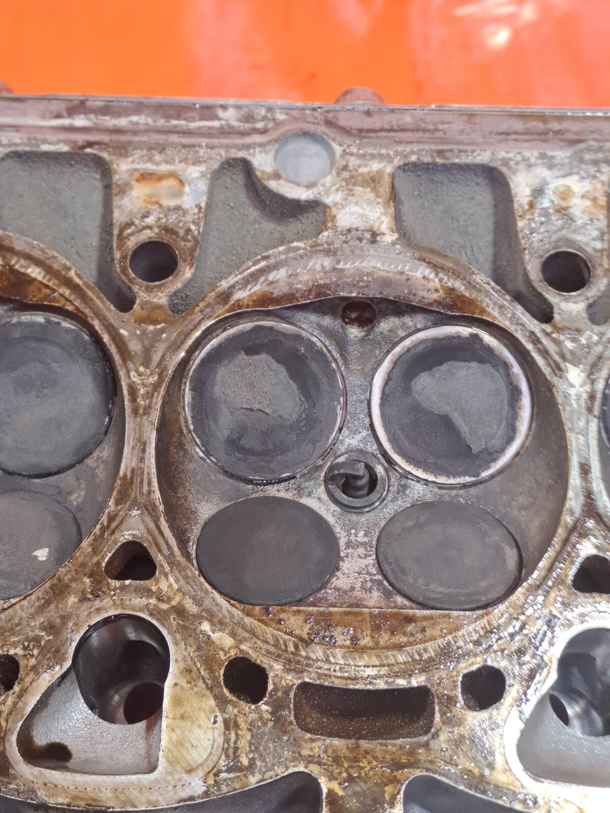 ✅Audi Q5 S Line 2.0 Petrol 2012 CYLINDER HEAD 06H103373K Warranty A276 - Image 8