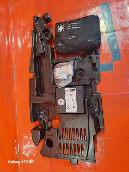 ✅2025 MERCEDES A CLASS W177 BOOT TRUNK TOOLS KIT A1778902100 + WARRANTY A311 - Image 2