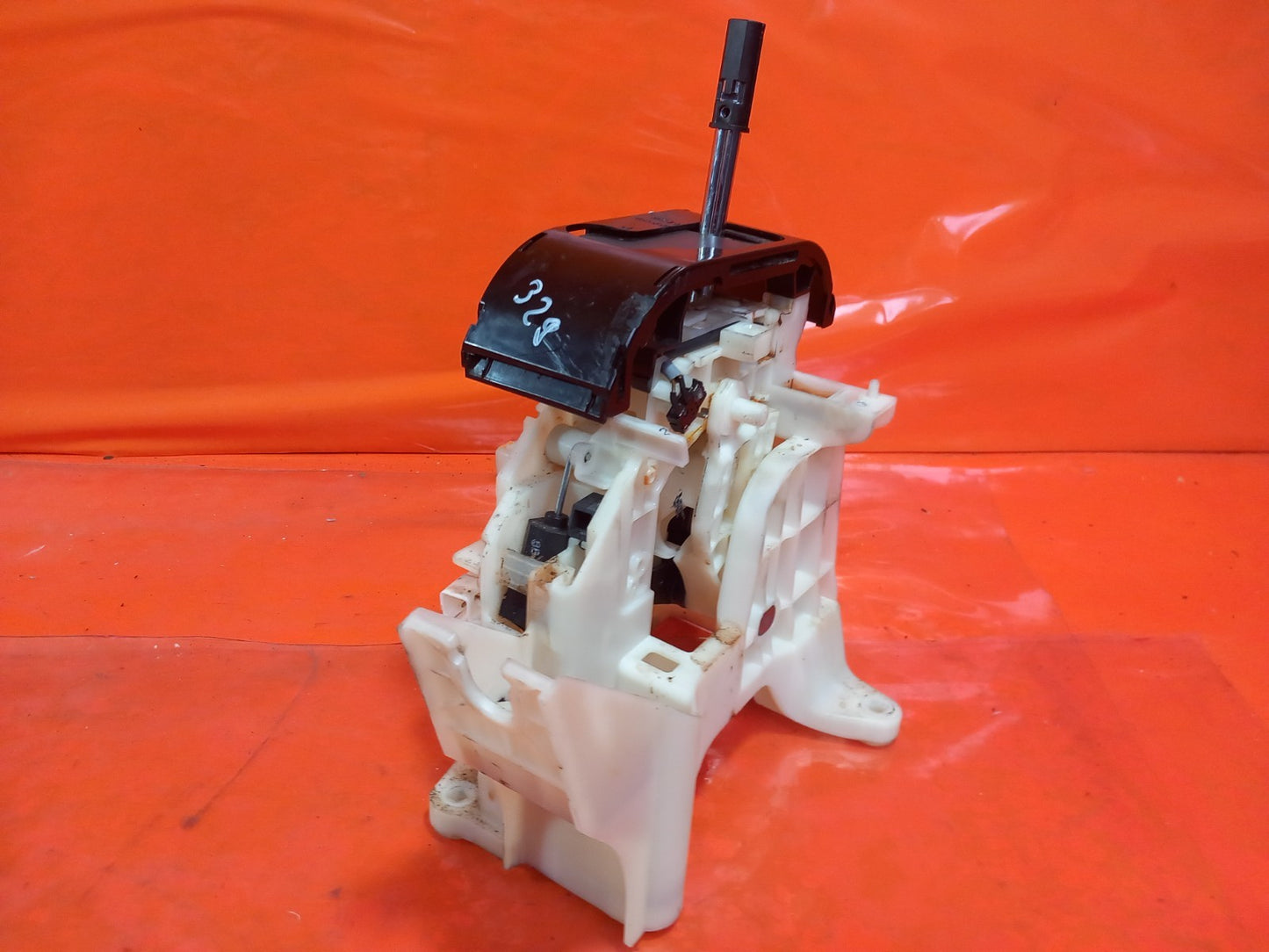 2018 Ssangyong Korando ELX 4X4 Auto Gear Selector Warranty A329 - Image 3