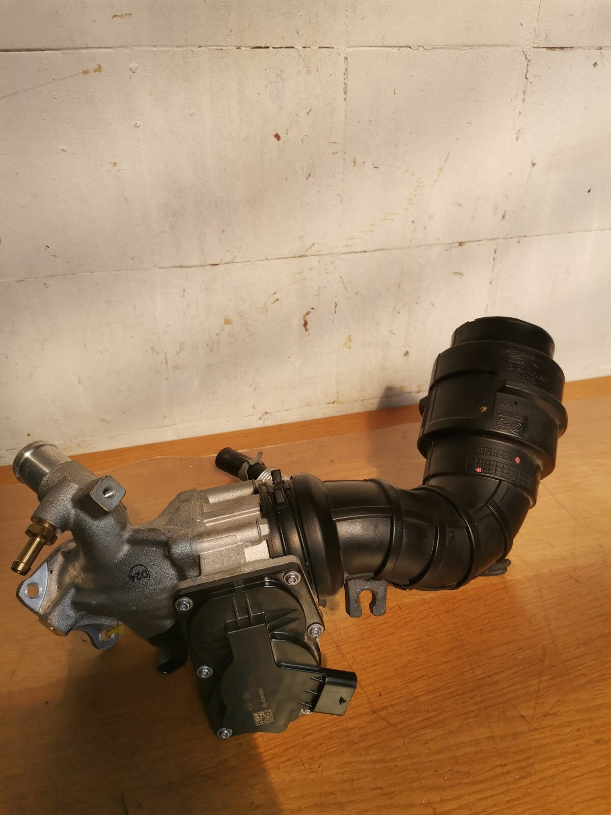 ebay-src:https://i.ebayimg.com/00/s/mtywmfgxmjaw/z/smqaaosw1snms9o6/$_57.jpg