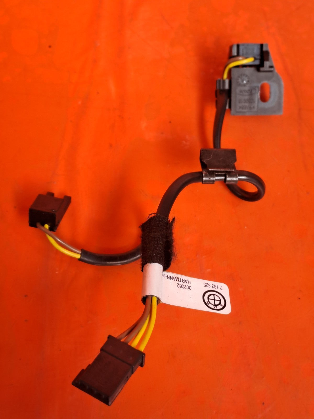 ✅BMW F33 420D M SPORT 2.0 DIESEL 2015 RIGHT ROOF MICRO SWITCH 7183325 Warranty - Image 2