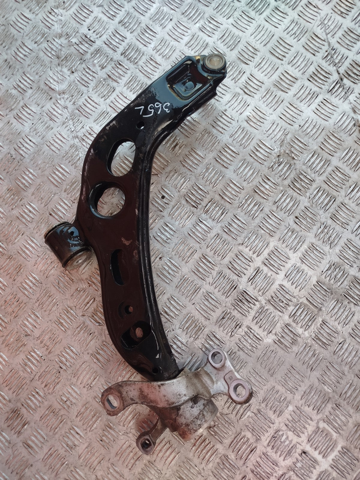 ebay-src:https://i.ebayimg.com/00/s/mtywmfgxmjaw/z/8umaaeswndxql8hd/$_57.jpg