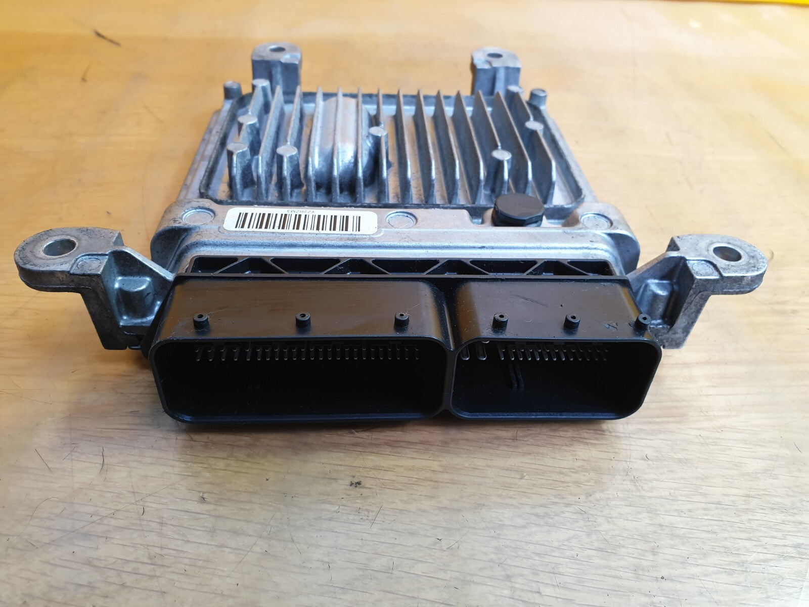 ✅Mercedes E Class W212 AMG Sport 2.1 CDI 2013 Engine Control Unit A6519003701 - Image 3