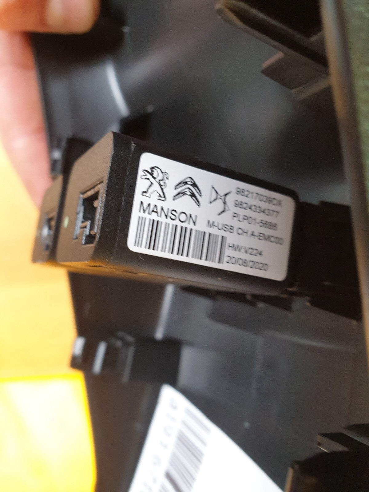 ebay-src:https://i.ebayimg.com/00/s/mtywmfgxmjaw/z/jdkaaoswvjvmib9c/$_57.jpg