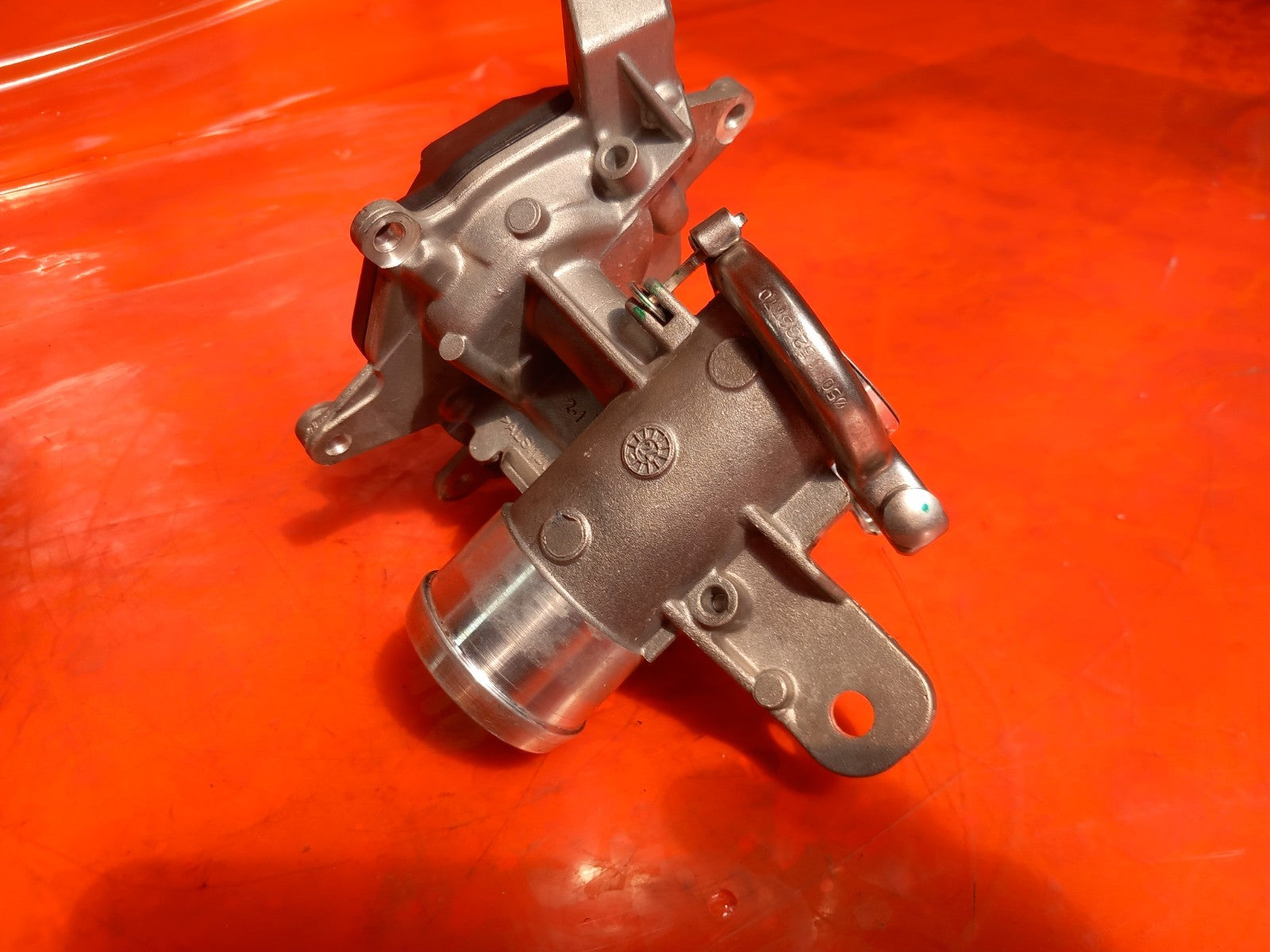 2025 Land Rover Defender L663 3.0 Diesel EGR Valve K6D3-5H273-AB Warranty A396 - Image 8