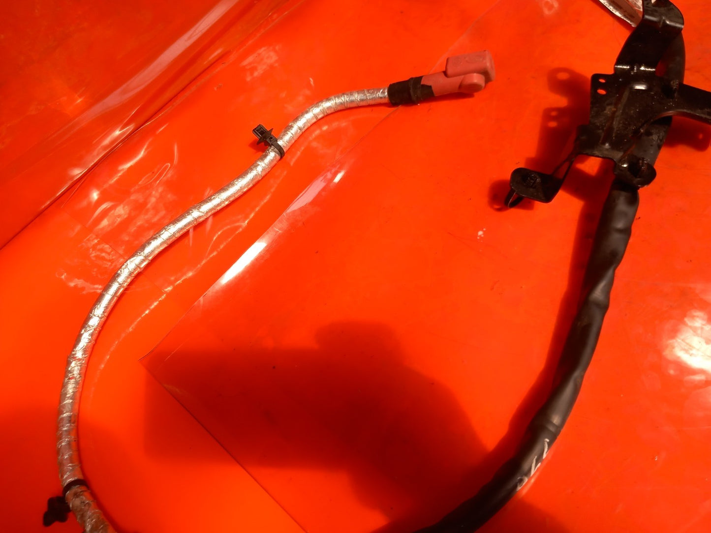 2025 Land Rover Defender L663 Positive Battery Cable M8B2-10C307-CB Warranty - Image 4